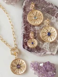 Major Sun Sign Medallion Pendant