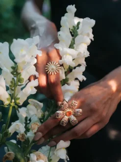 Mini Sunflower Ring Diamond