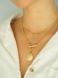 18